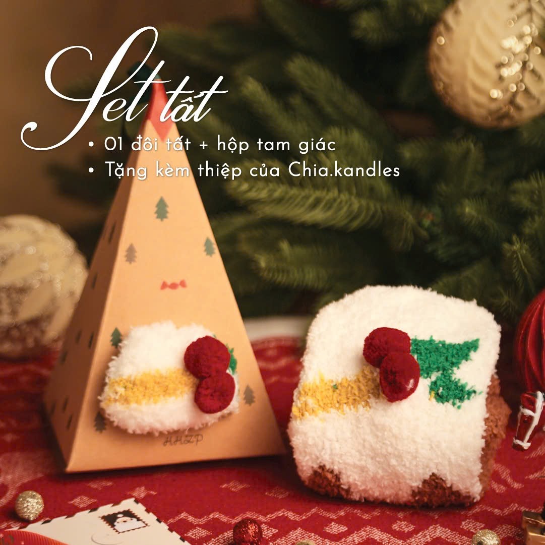 11 Mẫu Tất Giáng Sinh Kèm Hộp Tam Giác