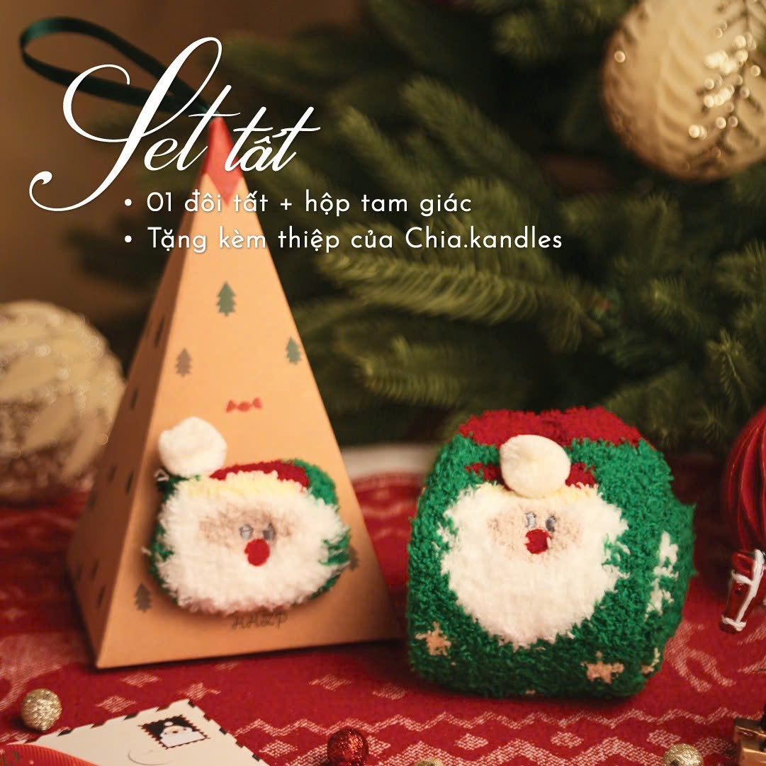 11 Mẫu Tất Giáng Sinh Kèm Hộp Tam Giác
